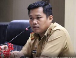 BMKG Keluarkan Peringatan Dini, Camat Biringkanaya Imbau Warga untuk Waspada pada Musim Hujan yang Disertai Angin Kencang