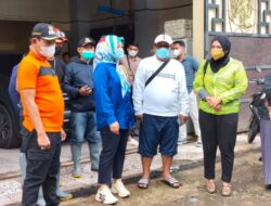 Ajak Warga Peduli Lingkungan, Camat Bersama Sekcam Ujung Tanah Dampingi Wawali Fatma Tinjau Kerja Bakti di Kelurahan Gusung