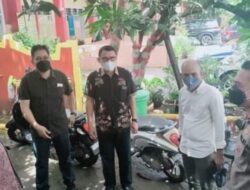 Camat Tamalanrea Dampingi Kadisdik Pantau Vaksinasi Anak Usia 6 – 11 Tahun di SDN Bung Makassar