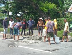 Terpanggil…! Meski Bukan Kewenangan, Pemda Barru Turun Bersama Warga Jalangnge