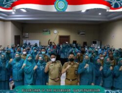 Ketua TP PKK Kecamatan Ujung Tanah Lakukan Pelantikan dan Kukuhkan Bunda Paud Kelurahan