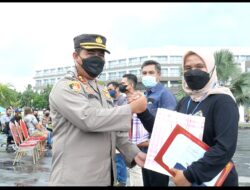 Kapolres Loteng Hadiri Penutupan Pelatihan Bahasa Inggris Bagi Personil Polres Loteng Di Raja Hotel