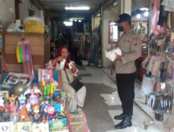 Program Keroyok Covid-19 Polresta Mataram Sasar Pasar ACC Ampenan