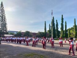 Jaga Kebugaran Tubuh, Polres Lombok Tengah Lakukan Olahraga Pagi