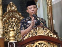 Sukseskan Program Menuju Vaksinasi 100 Persen Camat Tallo Intens Sentuh Hati Warga