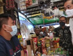Cek Stok Minyak, Wali Kota Danny Dampingi Menteri Perdagangan RI Muh. Lutfi Tinjau Pasar Tradisional