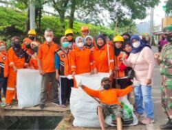 Camat Tallo Intruksikan Sekcam Laksanakan Sabtu Bersih Bersama Tim Satgas Kebersihan