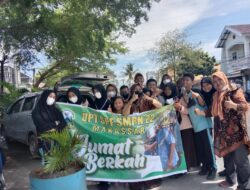 Aksi Jumat Berkah UPT SPF SMPN 22 Makassar Bagikan Nasi Dos Di Jalan dan Dua Panti Asuhan