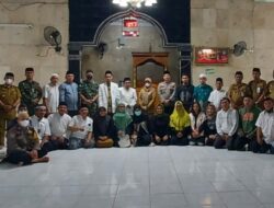 Safari Ramadhan 1443 H, Camat Didampingi Sekcam Wajo Ajak Warga Sukseskan Program Prioritas Walikota Makassar