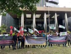 Diduga Adanya Pencemaran Lingkungan dan Utang pajak 326 M PT. VDNI & PT. OSS, Forsemesta Demonstrasi Lakukan Pelaporan di KPK-RI dan Mabes POLRI