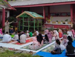 Majelis Ta’lim SD Negeri Bawakaraeng 1 bersama Guru dan Siswa Gelar Buka Puasa Bersama dan Berbagi Takjil