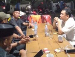 Silaturahmi di Bulan Ramadhan, Kadiskominfo Makassar Ngopi Bareng Bersama Warga