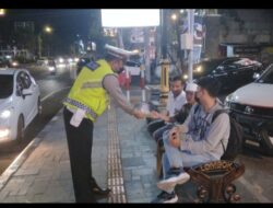 Sambut Kirab Latsitarda Nusantara 2022 Petugas Ops Keselamatan Bagikan Masker Dan Brosur