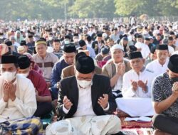 Jamaah Padati Lokasi Salat Id di Lapangan Karebosi, Wali Kota Danny: Kasus Covid-19 Rendah