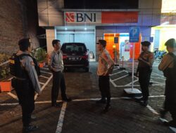 Berikan Rasa Aman dan Nyaman, Polres Sinjai Intens Patroli Blue Light Malam Hari