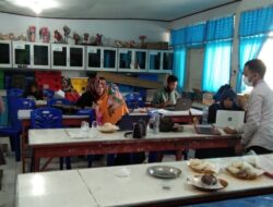 In House Training (IHT) UPT SPF SMPN 5 Makassar Hari Ke-4, Siap Sambut Kurikulum Merdeka Belajar