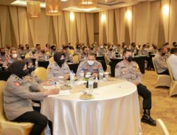 Kapolda NTB Membuka Pembekalan dan Pelatihan PNS Polri Pensiun Siap Bahagia.