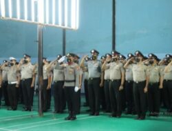 81 Orang Personel Polres Loteng Naik Pangkat*