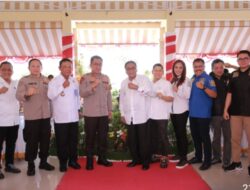 Kunjungan Kerja Ke Polda NTB Ketua Komisi III DPR RI Acungin Jempol