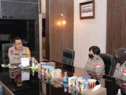 Kapolda NTB Berikan Pengarahan Kepada Dua Polwan Yang Bertugas Menjadi Individual Police Officer (IPO)  Misi Perdamaian PBB