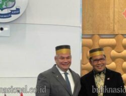 Wali Kota Gold Coast Tom Tate Menyambut Wali Kota Makassar Danny Pomanto dan Rombongannya !!