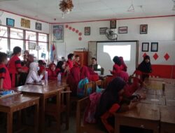 UPT SPF SD Inpres Batua I Makassar Ikut Nobar Makin Cakap Digital