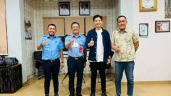 Demi Mengucapkan Selamat HUT, Senator Putra Asli Sulawesi Barat Kunjungi PDAM Makassar