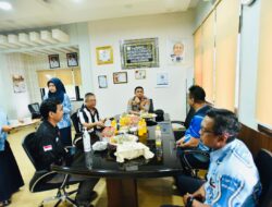 Akrab, Beni Iskadar Sambut Kedatangan Kapolrestabes Makassar