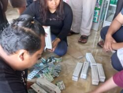 Berantas peredaran barang terlarang yang masuk ke Kabupaten Dompu terus di laiukan Sat Resnarkoba Polres Dompu.