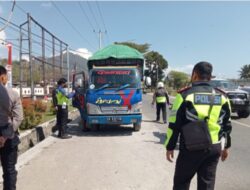 Kasat Lantas Polres Sumbawa Barat Pimpin Langsung Penertiban Pengendara Tak Mematuhi Aturan Berlalu Lintas