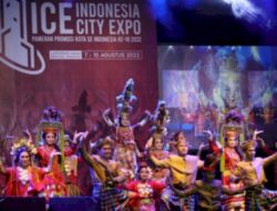 Tari Kalompoanna Parasanganta Tuai Apresiasi pada Rangkaian Agenda Rakernas Apeksi dan ICE di Padang