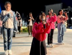 Gladi Resik, Nahlah Azizah Penyandang Disabilitas Tampil Memukau di Panggung F8