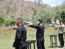 Asah Skill, Personil Polres Bima Kota Latihan Menembak