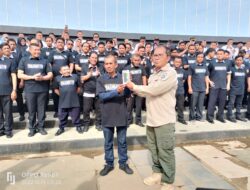 Wali Kota Danny Kukuhkan 153 Personel Pakandatto Awasi Warga yang Buang Sampah Sembarang Tempat