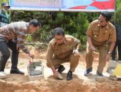 Pj Gubernur Sulbar Melakukan Peletakan Batu Pertama Landmark Taman Nasional Gandang Dewata