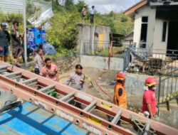 Diduga Akibat Konsleting Listrik, Api Melalap Sebuah Rumah Di Perumahan Fuji Home Kuta