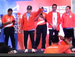 Wali Kota Danny Lepas Ribuan Peserta Makassar Half Marathon 2022