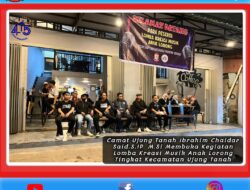 Sambut HUT Kota Makassar Ke-415, Camat Ujung Tanah Didampingi Sekcam Buka Lomba Kreasi Musik Anak Lorong