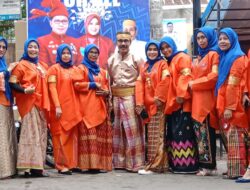 UPT SPF SDN Baraya 1 Meriahkan HUT ke-415 Kota Makassar, Kompak Kenakan Busana Adat