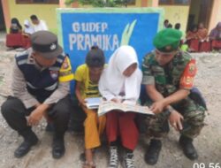 Kiprah Mulia Bhabinkamtibmas Desa Bajo Pulau, Cerdaskan Generasi Bangsa Lewat Belajar Membaca