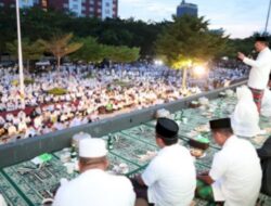 Salat Subuh dan Doa Bersama Sambut HUT Ke-415 Kota Makassar, Wali Kota Danny Minta Tingkatkan Kekompakan