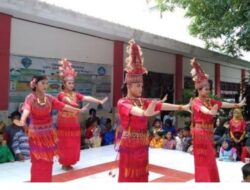 UPT SPF SDN Lariang Bangi 1 dan UPT SPF SMPN 46 Gelar Pentas Seni Rayakan HUT Kota Makassar Ke-415