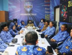 Camat Tallo Pimpin Rakor Diruang Rapat Kecamatan