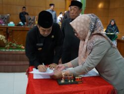 Hadiri Paripurna Pengambilan Keputusan Ranperda APBD 2023, Berikut Penjelasan Bupati Sidrap