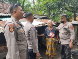 Kapolsek Jonggat Salurkan Bantuan Sosial Bagi Lansia*