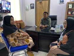 Sambil Bincang Santai, Camat Ujung Pandang Sampaikan Ini ke Keluarga Sopir Tangkasa