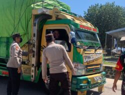 Cegah PMK, Personil KP3 Tano Lakukan Penyekat Hewan Ternak