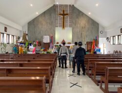 Jelang Misa Natal, Personil Pospam Pengamanan di Sejumlah Gereja di Wilayah Hukum Polres Bima Kota