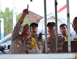 Pastikan Pengamanan Natal Dan Tahun Baru Berjalan Baik, Kapolres Loteng Lakukan Pengecekan