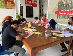 Penyidik Unit PPA Sat Reskrim Polres Bima Kota, Limpahkan Kasus Kematian Desy ke Kejaksaan Negeri Bima.